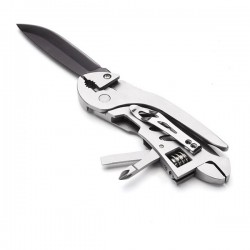 Мультиинструмент - гаечный ключ, пассатижи, нож, отвертка